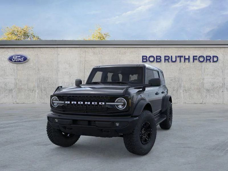 New 2026 Ford Bronco Outer Banks w/ Sasquatch Package image 3