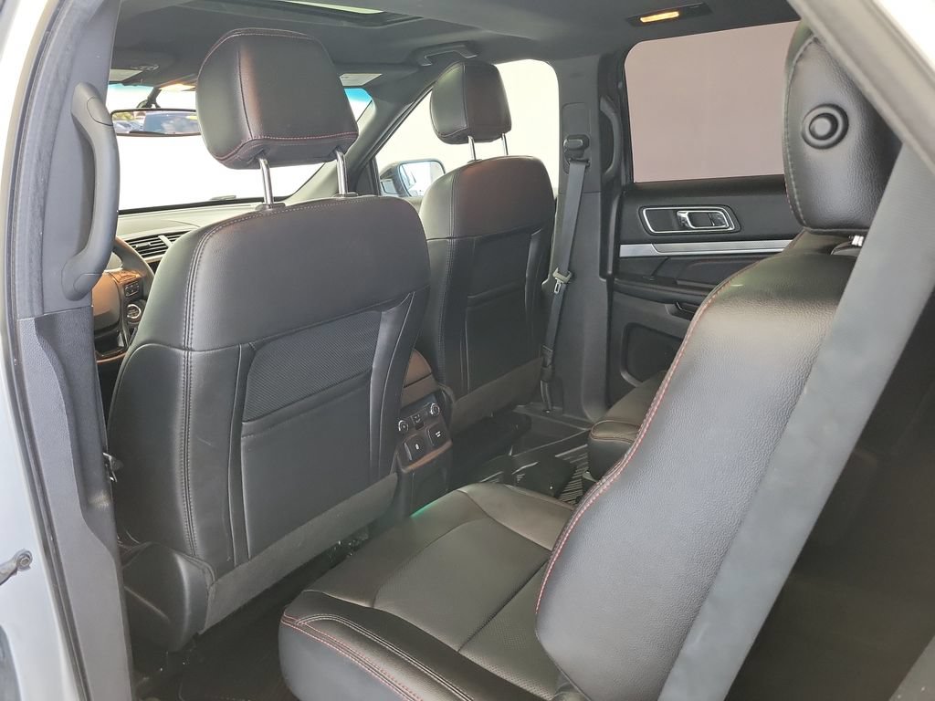 Used 2017 Ford Explorer Sport w/ Equipment Group 401A AWD/4WD image 15