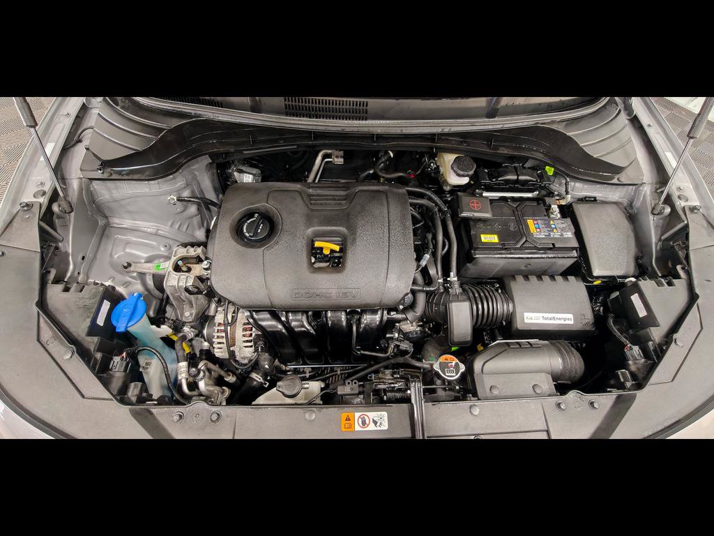 Used 2025 Kia Soul LX w/ LX Technology Package FWD image 39