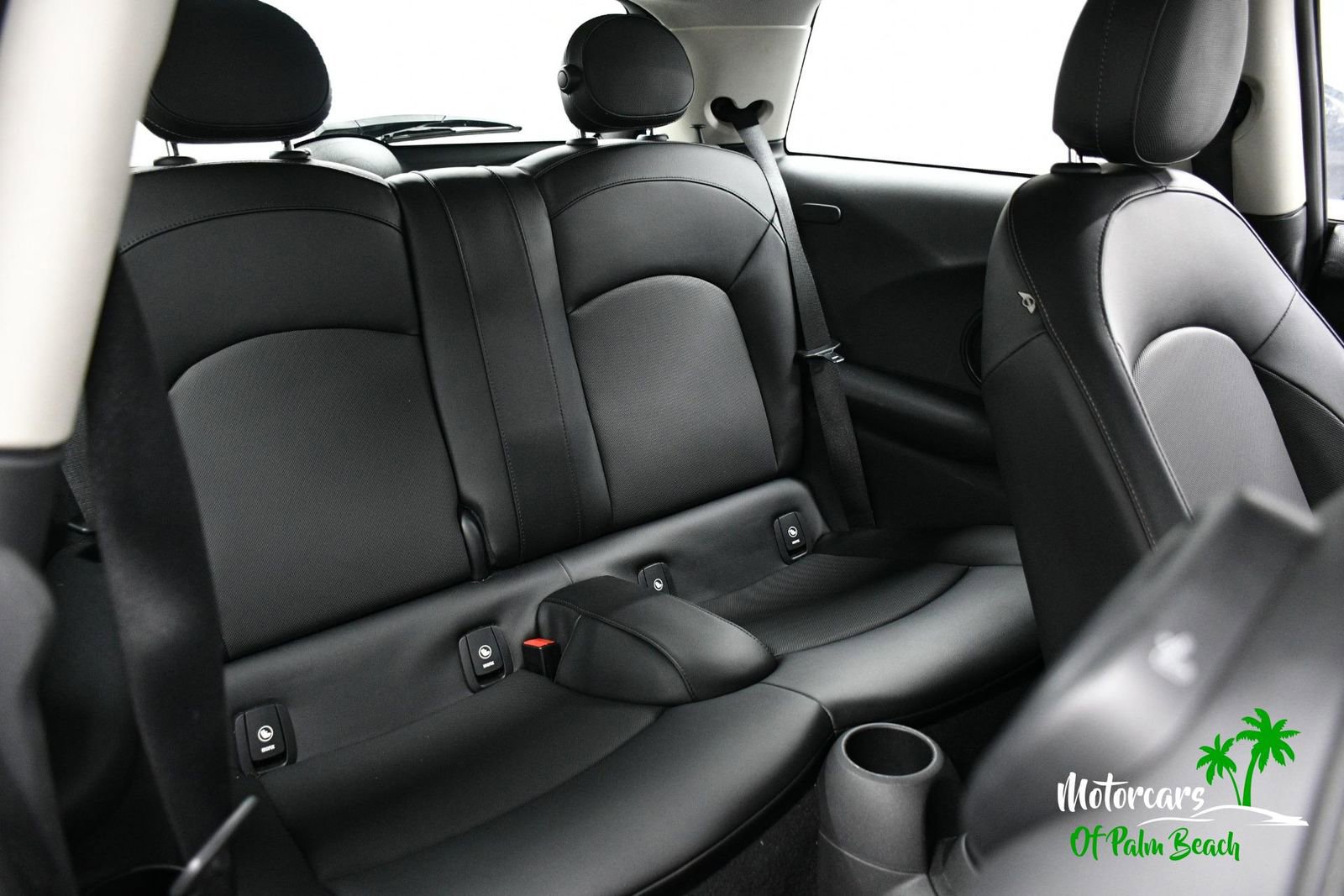 Used 2015 MINI Cooper 2-Door Hardtop FWD image 52