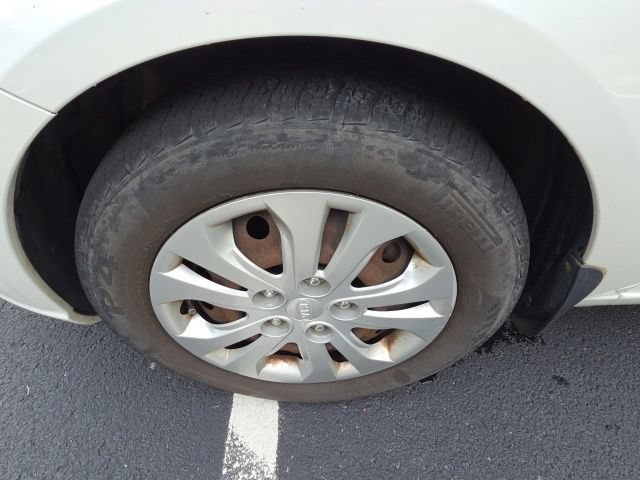 Used 2012 Kia Forte EX FWD image 30