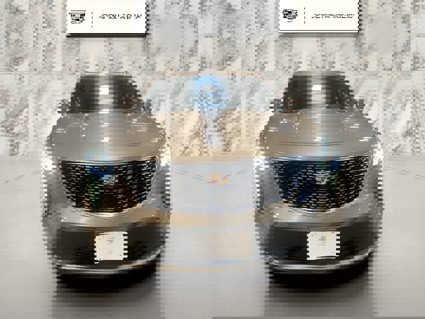 Used 2020 Cadillac XT4 Premium Luxury image 2