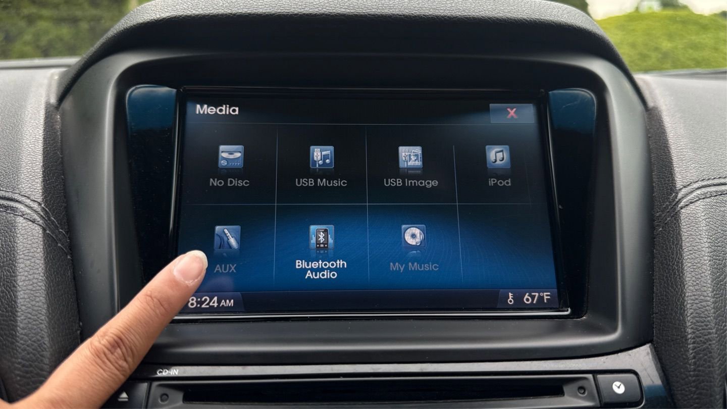 Used 2014 Hyundai Genesis 3.8 RWD image 27