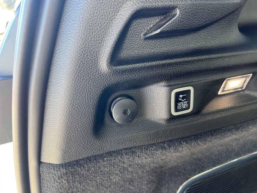 Used 2024 Jeep Grand Cherokee L Summit AWD/4WD image 26