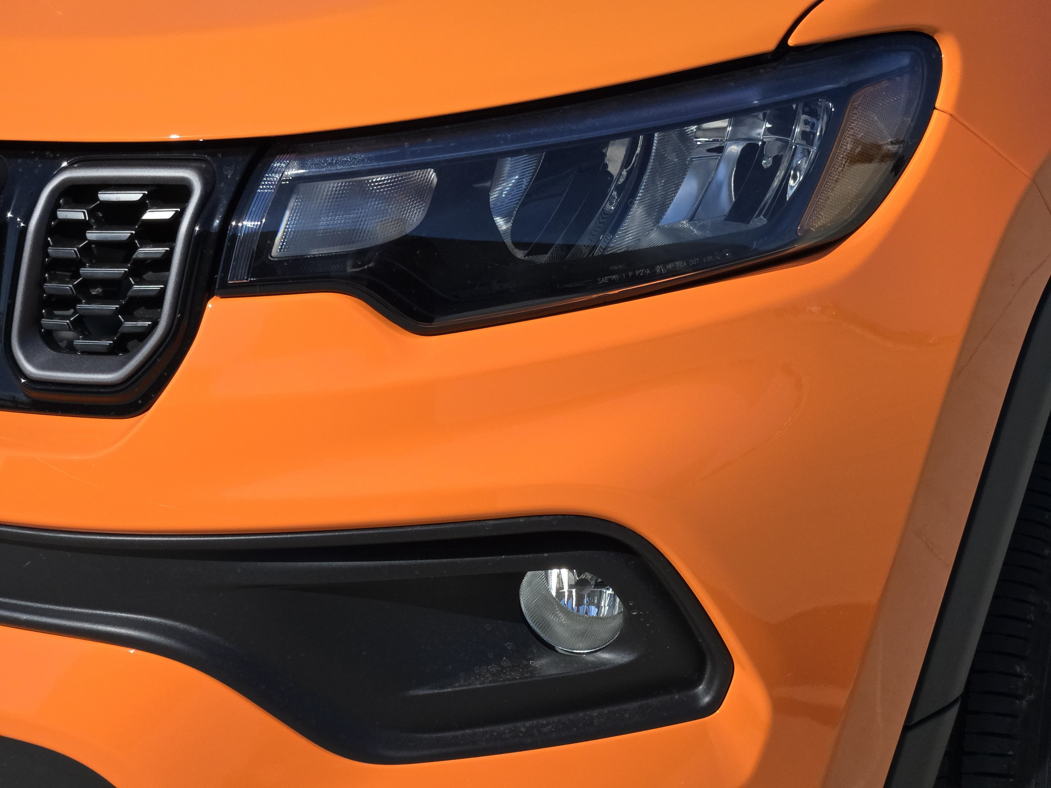 New 2026 Jeep Compass Latitude AWD/4WD image 7