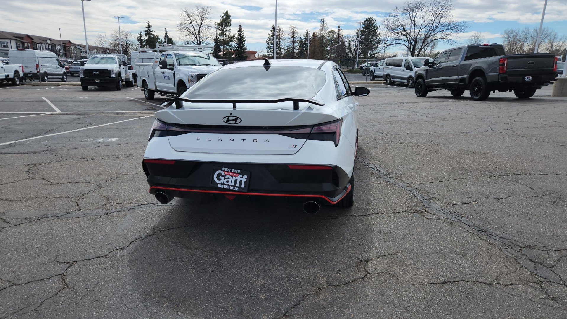 Used 2025 Hyundai Elantra N Base image 12