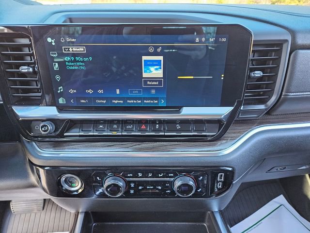 Used 2023 Chevrolet Silverado 1500 RST w/ Z71 Off-Road Package AWD/4WD image 24
