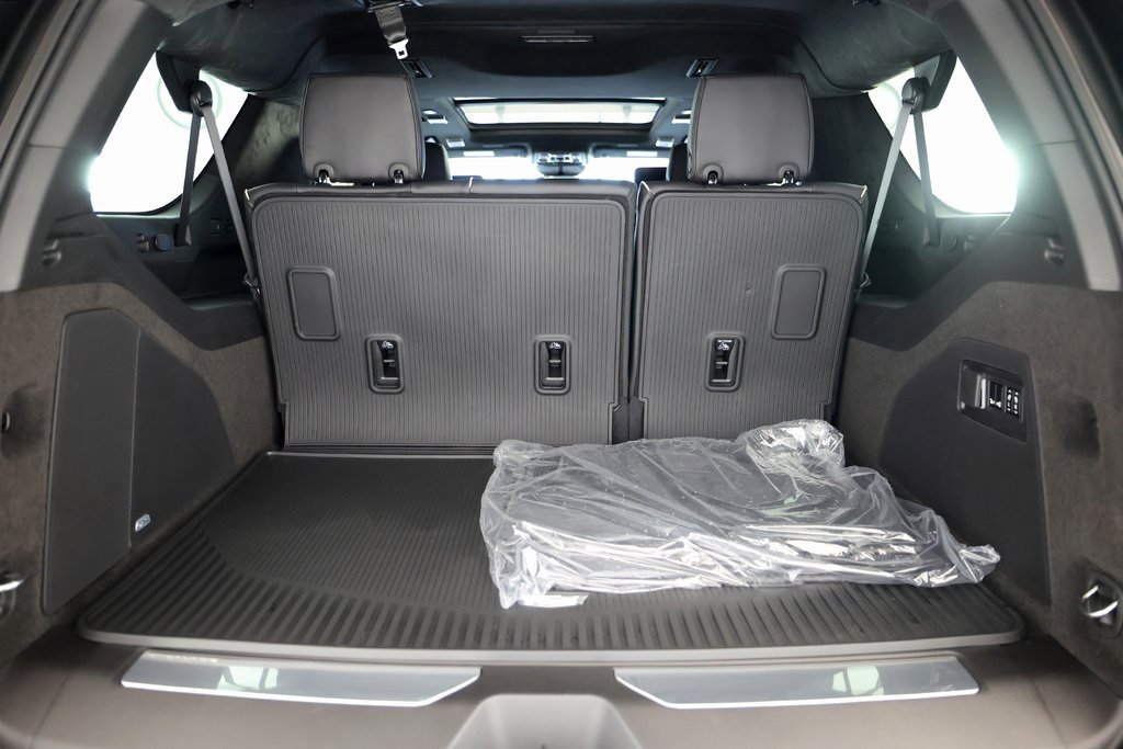 Used 2026 Cadillac Escalade ESV Platinum Luxury w/ LPO, Floor Liner Package image 13