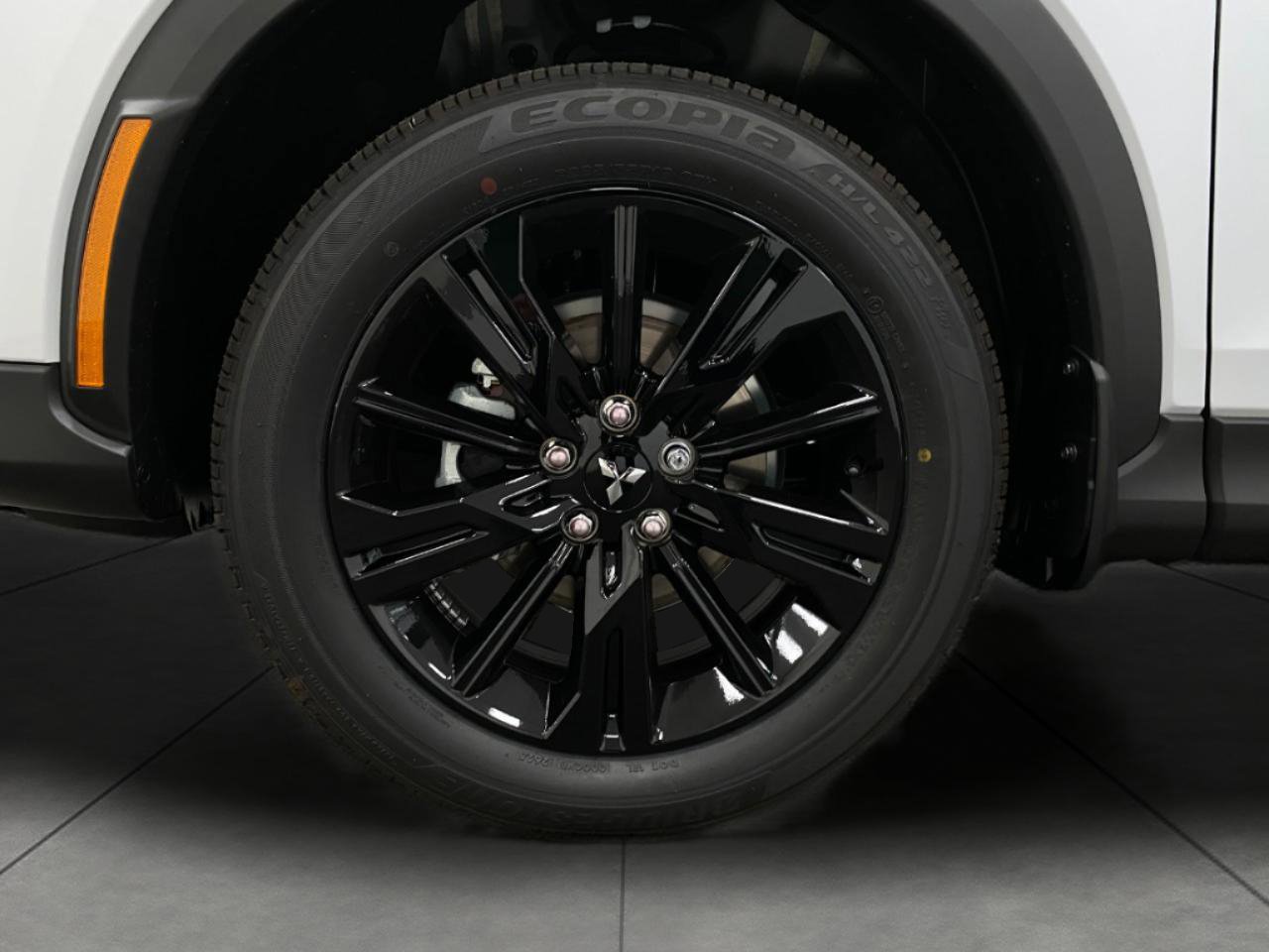 New 2026 Mitsubishi Eclipse Cross LE image 11