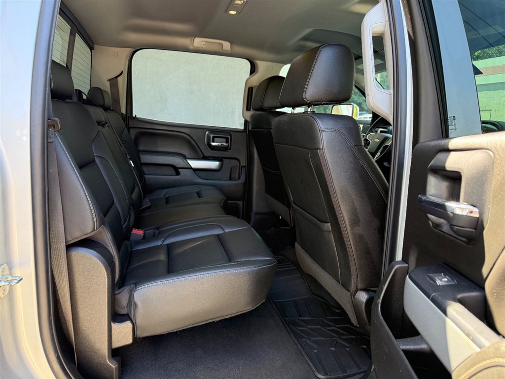 Used 2019 Chevrolet Silverado 2500 LTZ w/ Duramax Plus Package AWD/4WD image 6