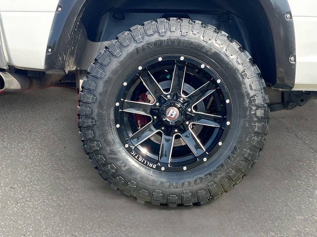 Used 2019 RAM 1500 Classic SLT AWD/4WD image 26
