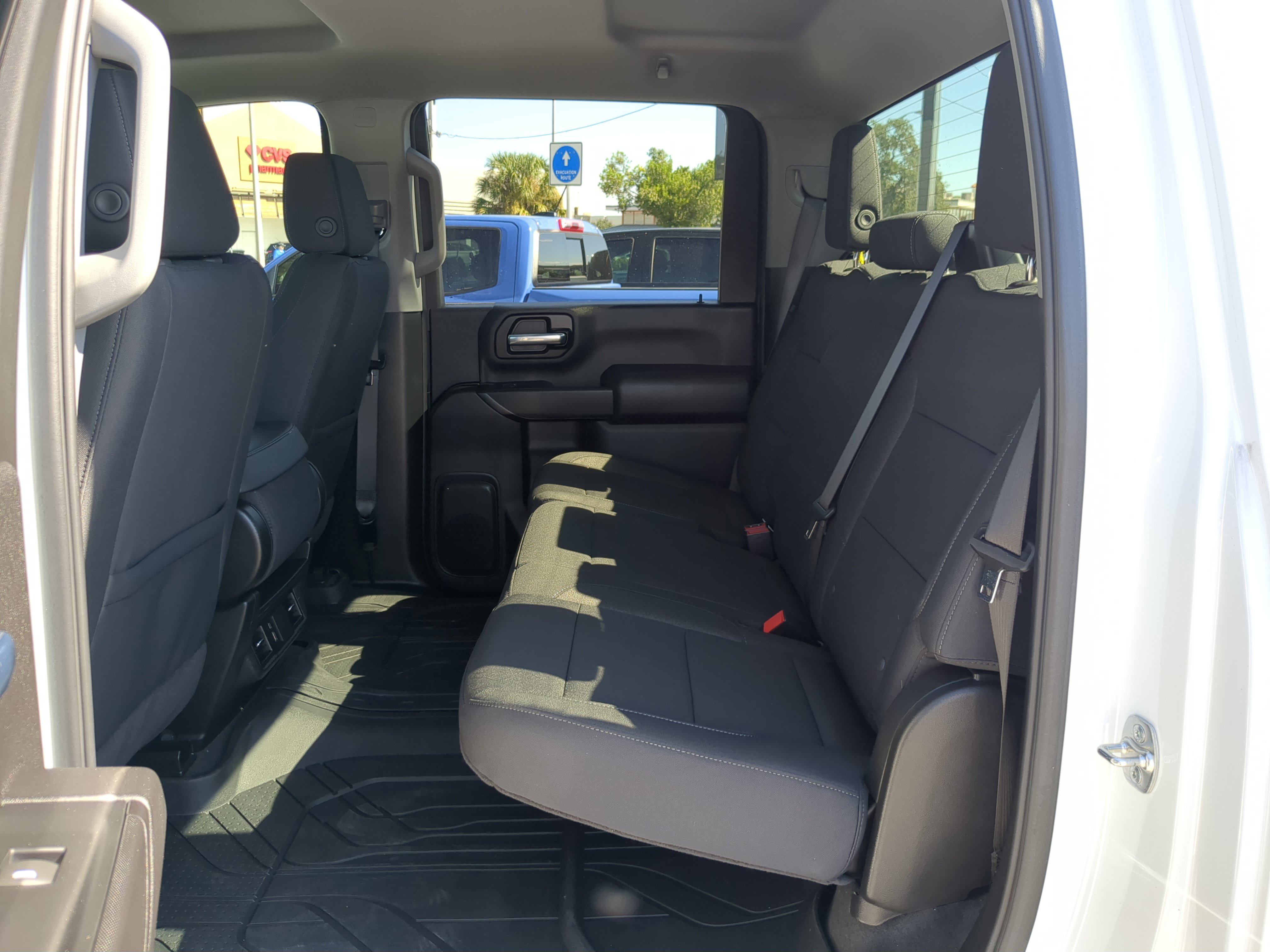 Certified 2025 Chevrolet Silverado 2500 Custom w/ Custom Value Package image 18