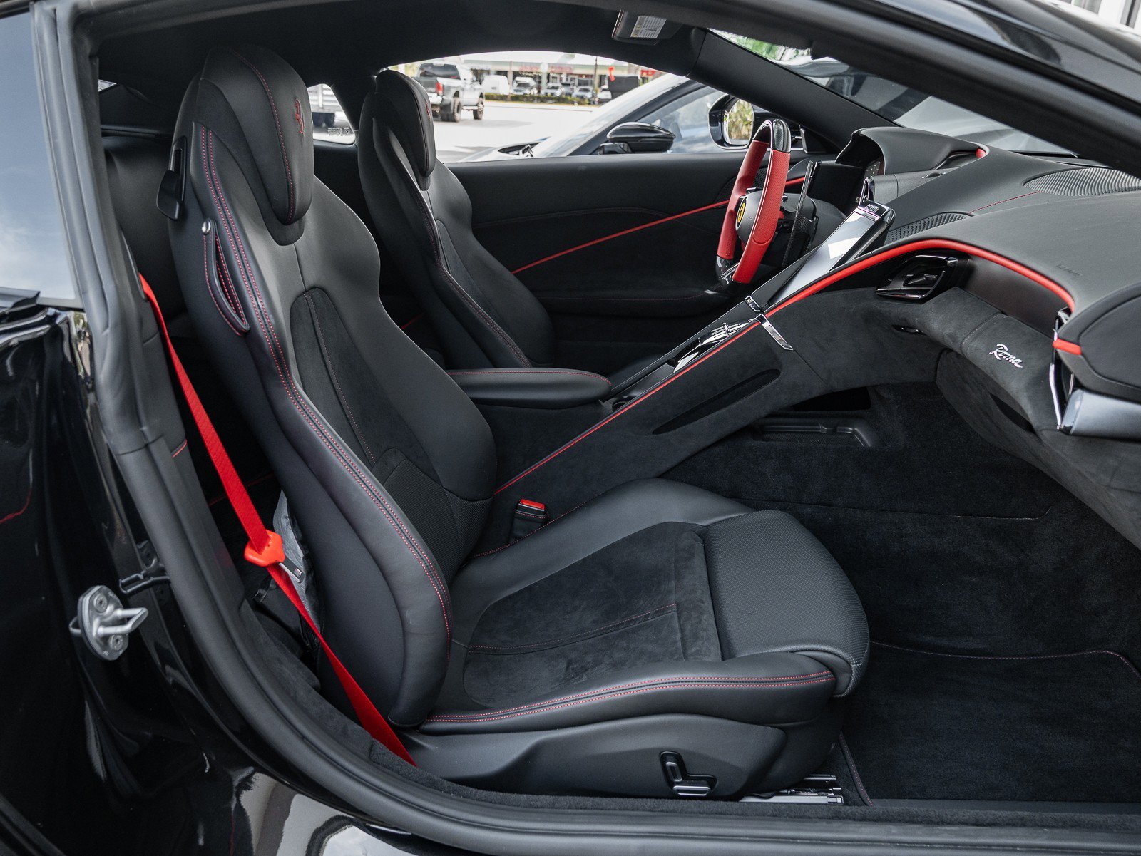 Used 2023 Ferrari Roma image 17