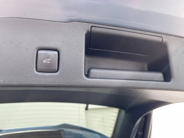 Used 2024 Ford Escape ST-Line w/ Tech Pack #1 AWD/4WD image 30