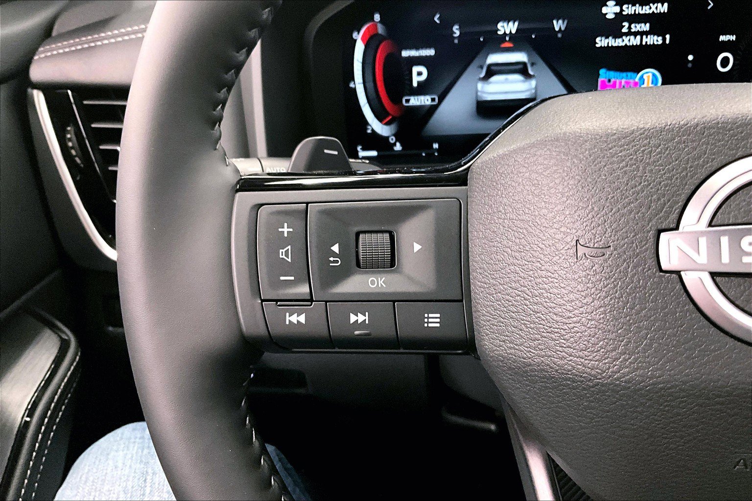 New 2025 Nissan Rogue SL AWD/4WD image 68