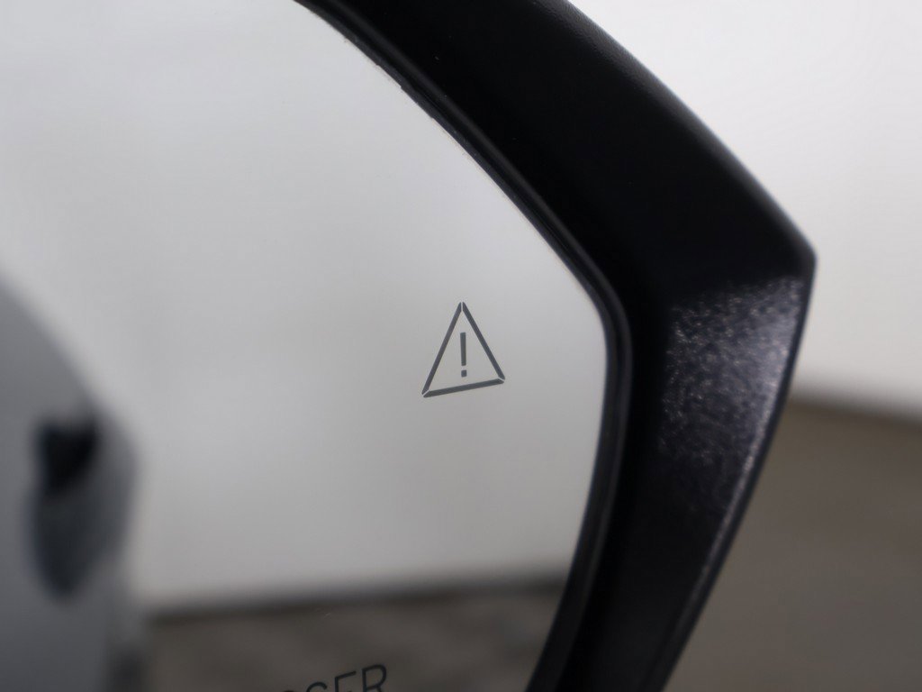 Used 2021 Hyundai Elantra SE image 34