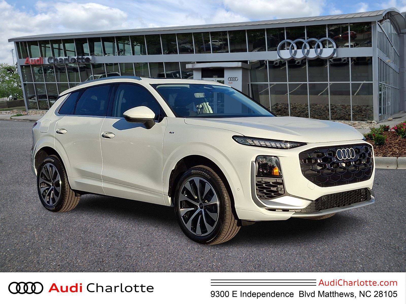 New 2026 Audi Q3 quattro 2.0T image 1
