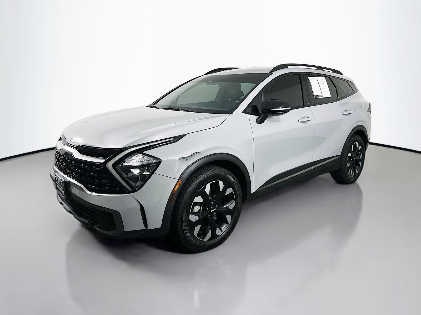Used 2023 Kia Sportage X-Line AWD/4WD image 3