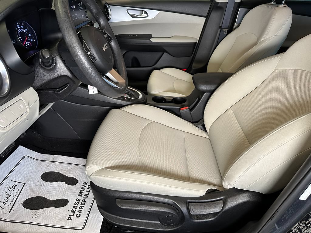 Used 2023 Kia Forte LXS FWD image 20