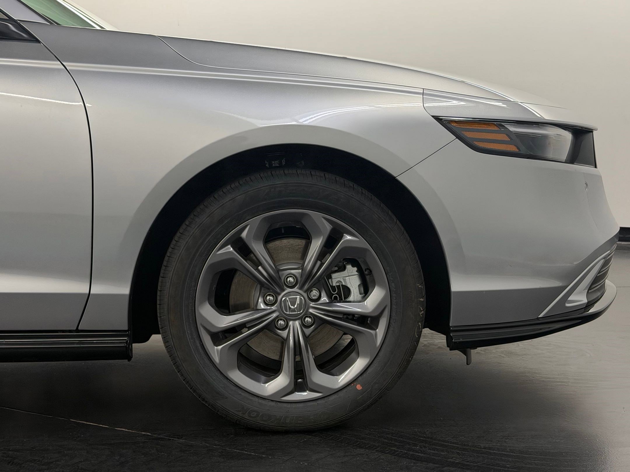 New 2026 Honda Accord EX-L image 12