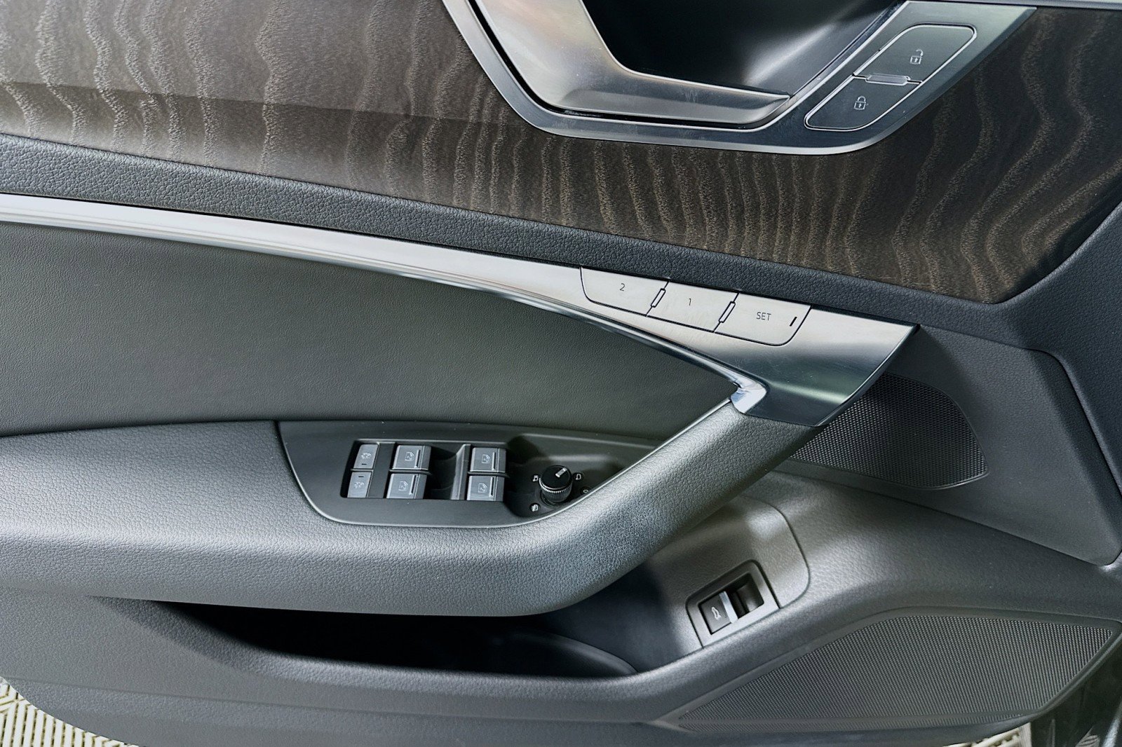 Used 2023 Audi A6 3.0T Premium w/ Convenience Package image 21