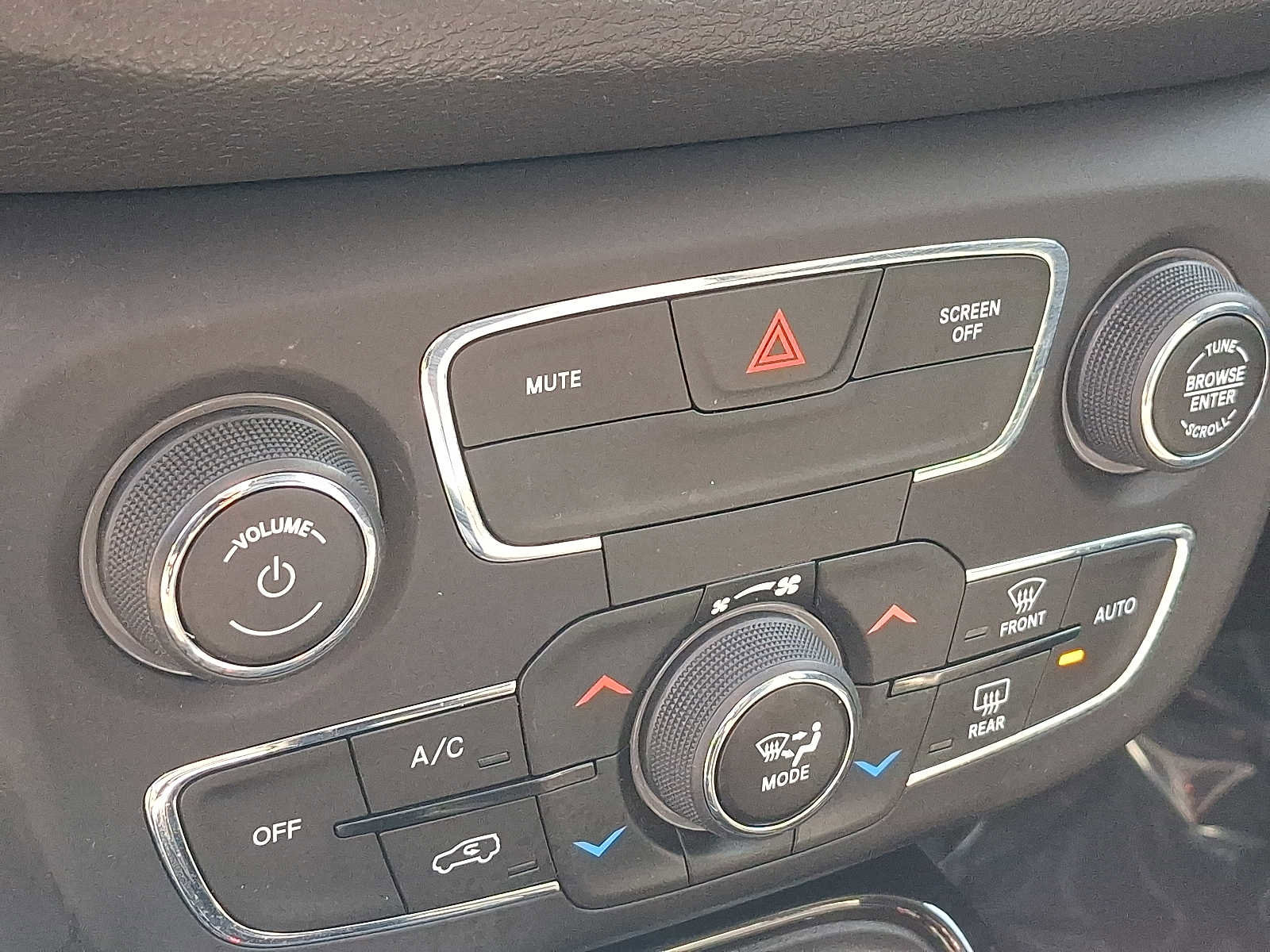Used 2019 Jeep Compass Altitude image 17