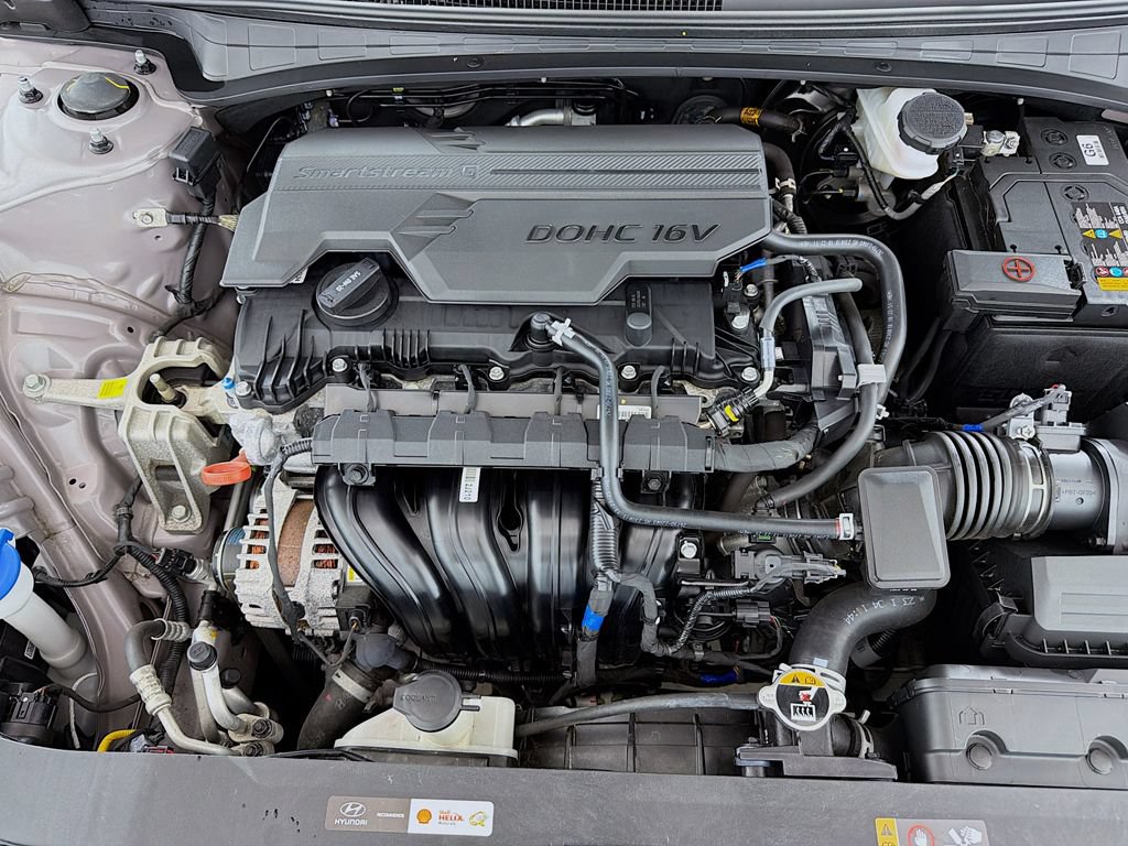 Used 2024 Hyundai Elantra SEL FWD image 17