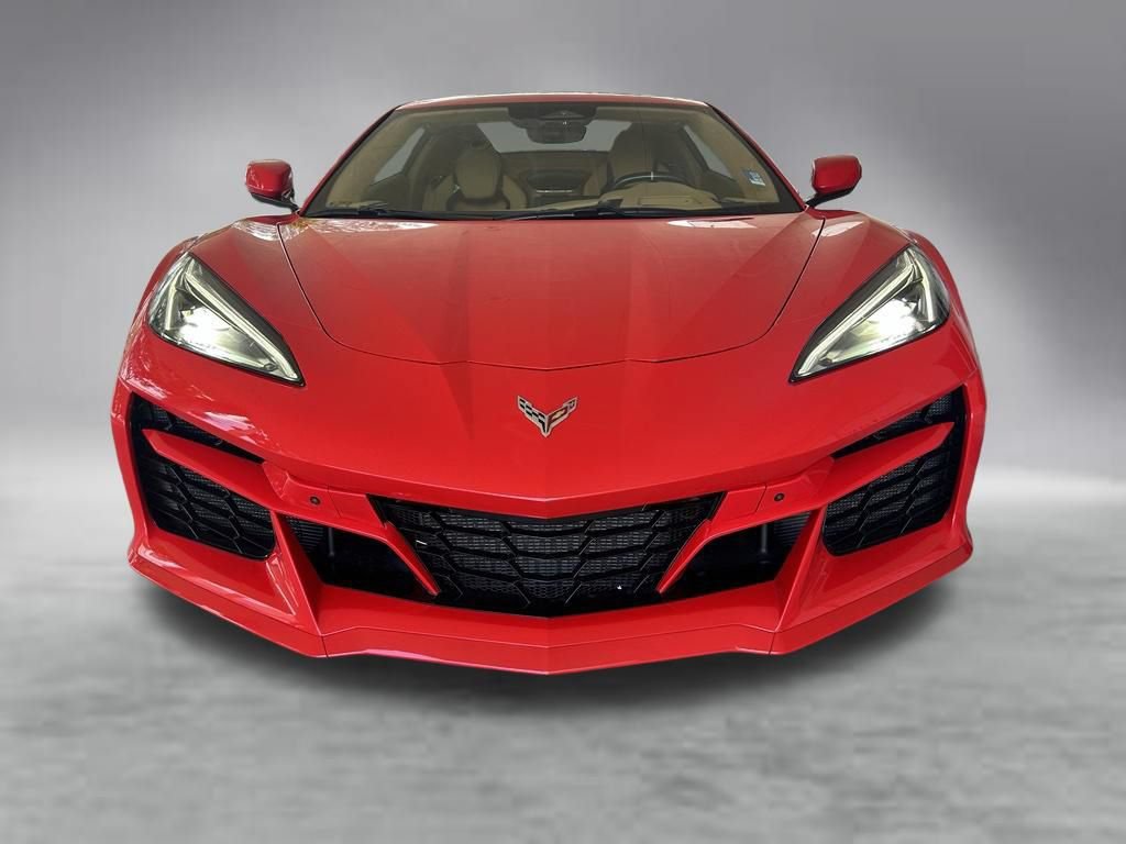 Used 2025 Chevrolet Corvette Z06 RWD image 12