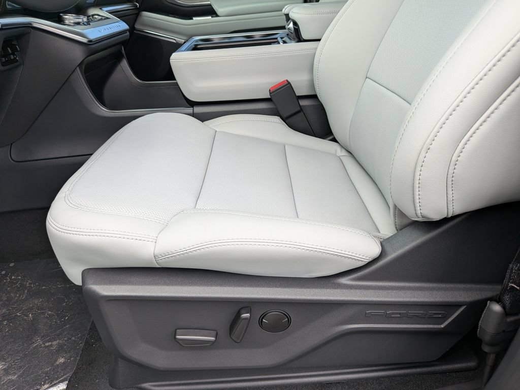 New 2027 Ford Expedition Max Platinum w/ Driver's Package AWD/4WD image 20