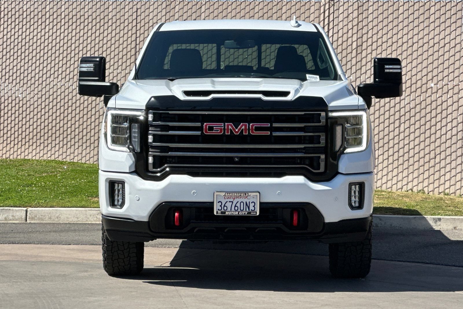 Certified 2022 GMC Sierra 2500 AT4 w/ AT4 Preferred Package AWD/4WD image 9
