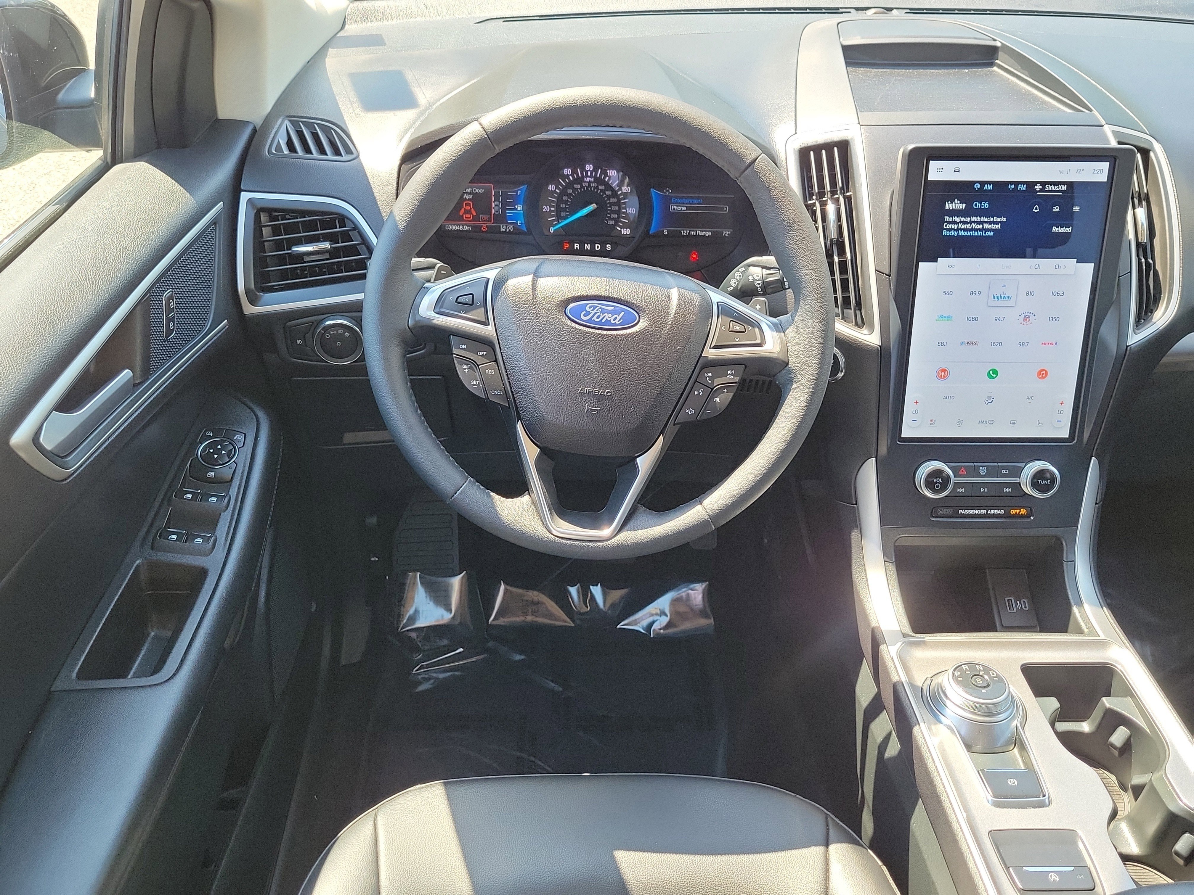 Certified 2024 Ford Edge SEL w/ Convenience Package AWD/4WD image 18
