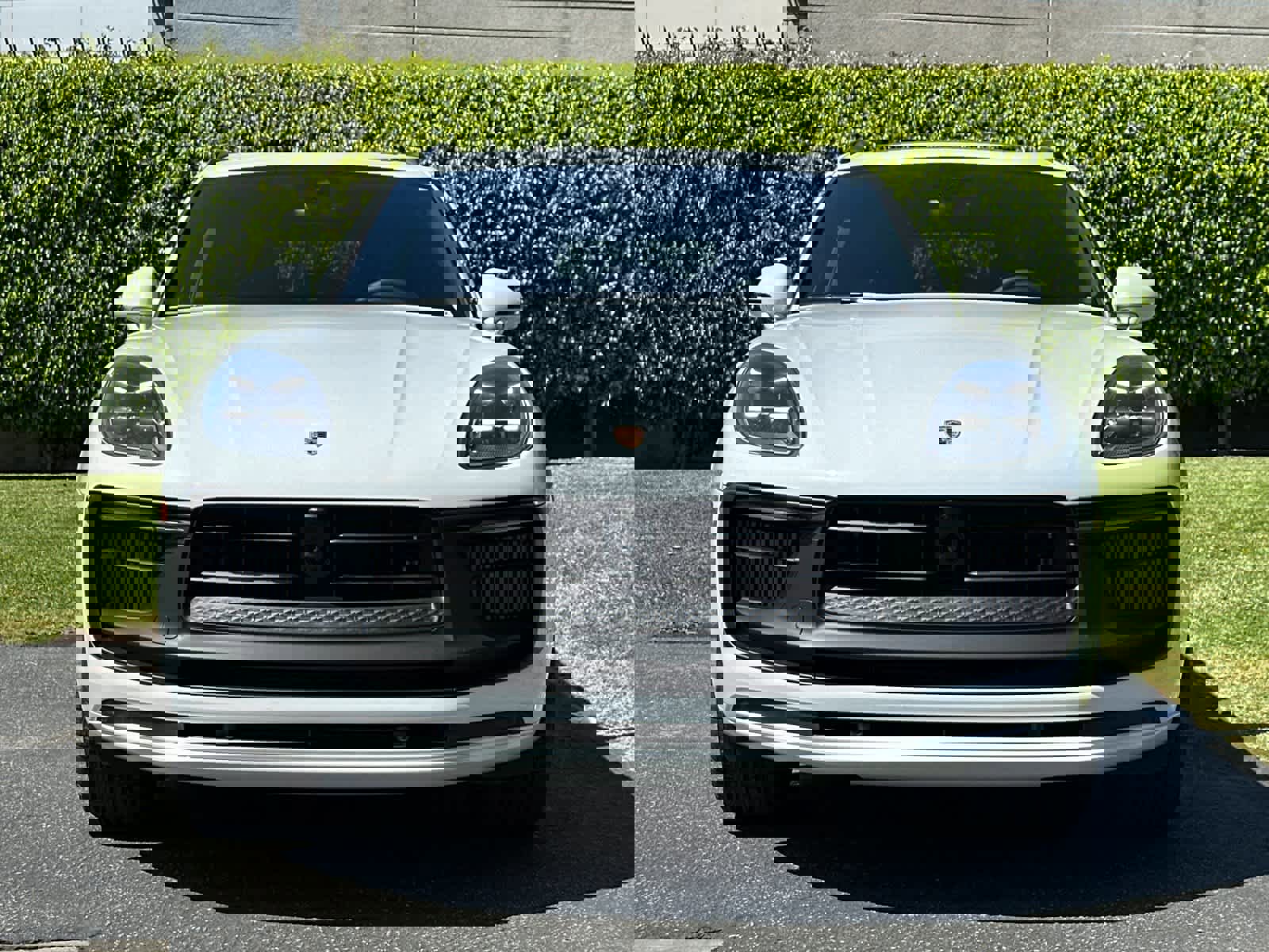 New 2026 Porsche Macan GTS AWD/4WD image 11