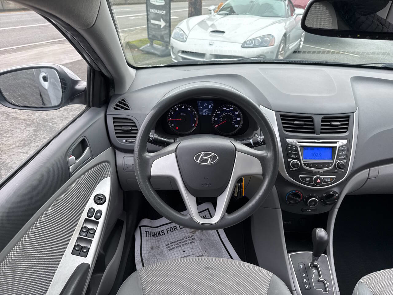 Used 2013 Hyundai Accent GLS image 20