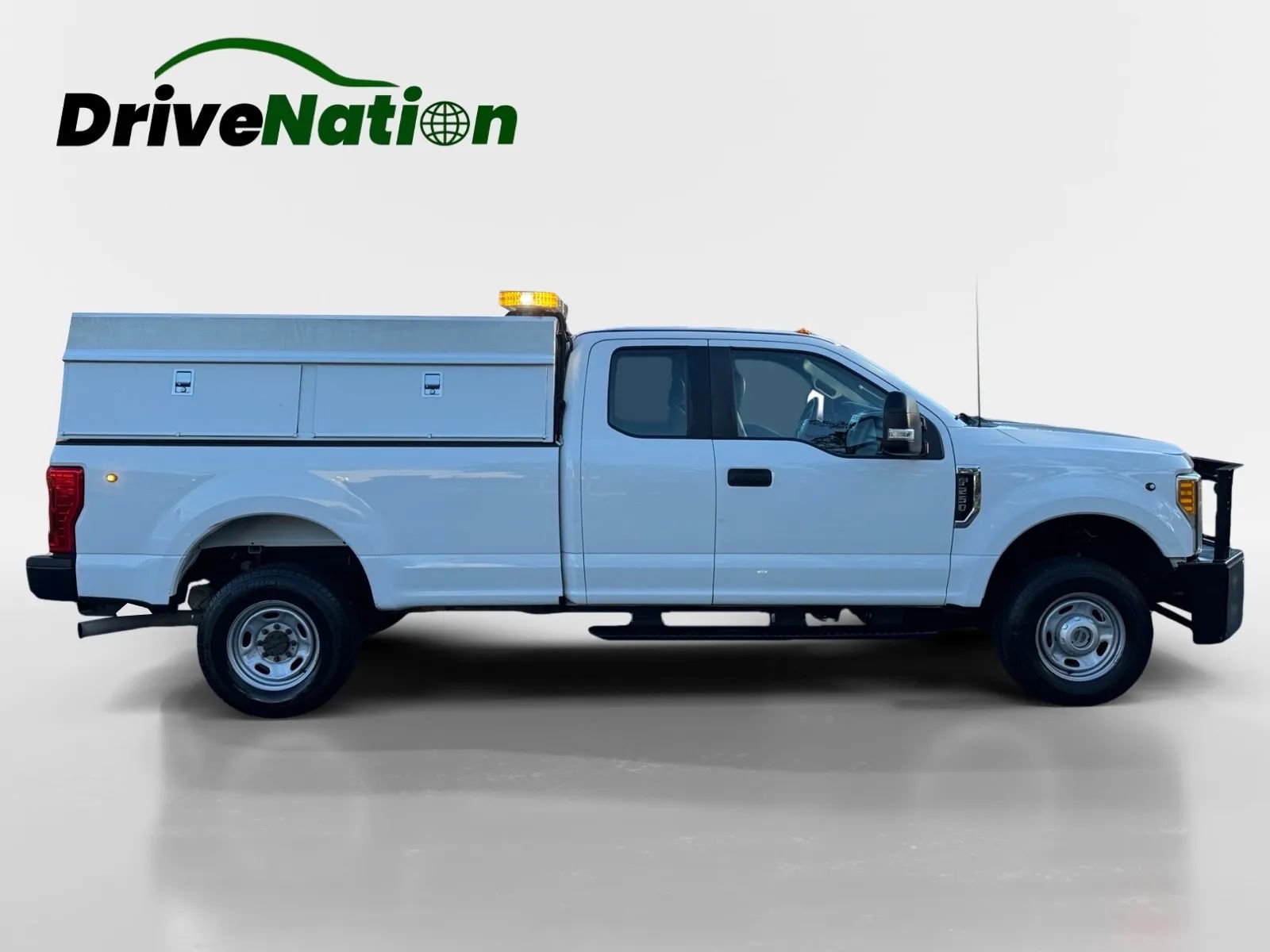 Used 2017 Ford F250 XL w/ Power Equipment Group image 4