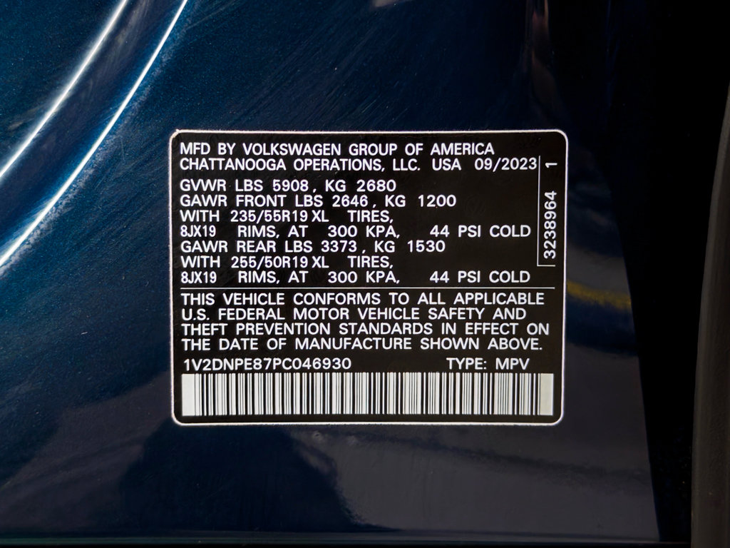 Used 2023 Volkswagen ID.4 Pro AWD/4WD image 26