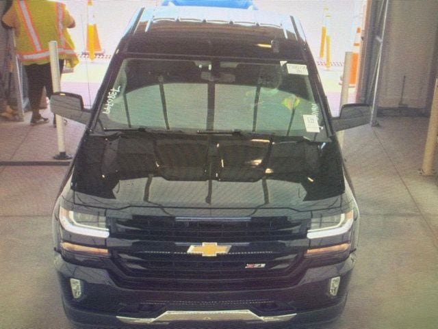 Used 2017 Chevrolet Silverado 1500 LT w/ All Star Edition AWD/4WD image 10