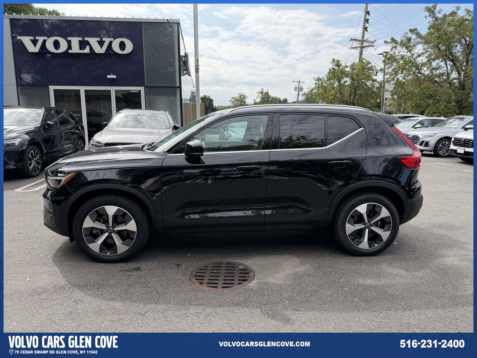 Certified 2023 Volvo XC40 B5 Plus w/ Protection Package Premier AWD/4WD image 6