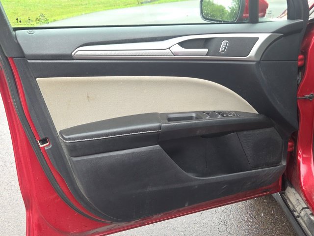 Used 2020 Ford Fusion S FWD image 17