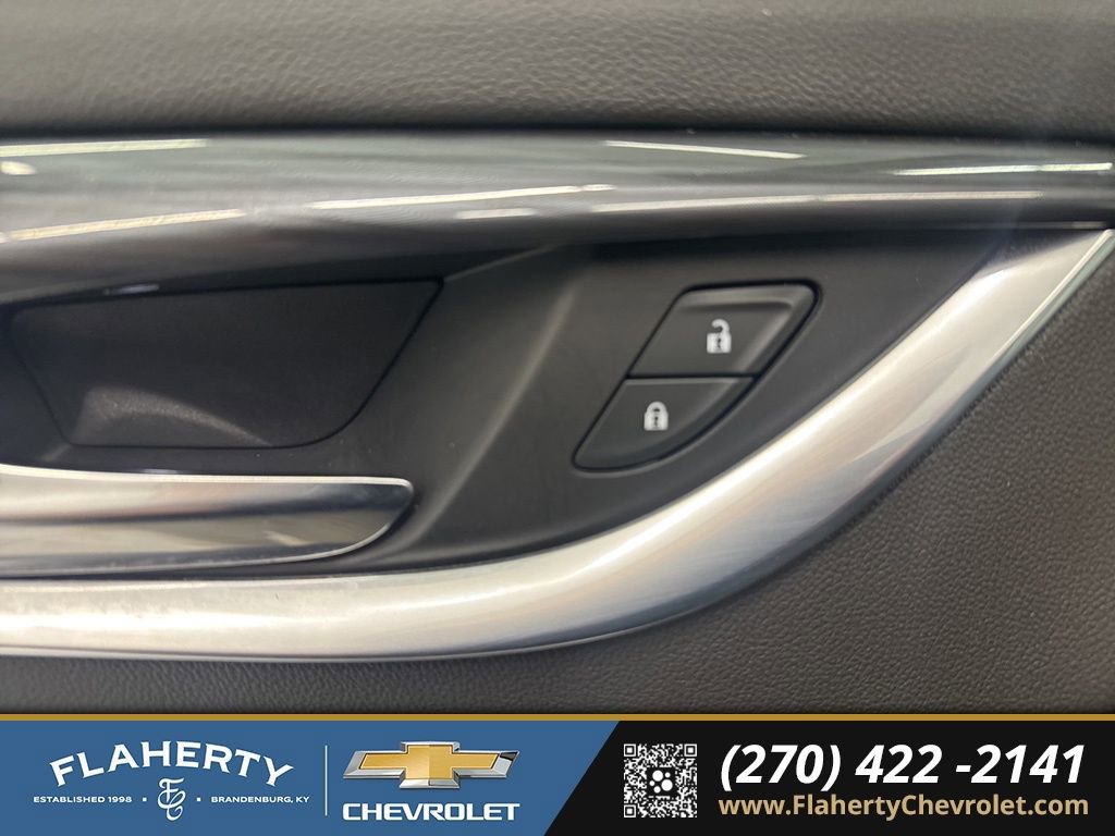 Used 2023 Buick Enclave Essence w/ Experience Buick Package image 20