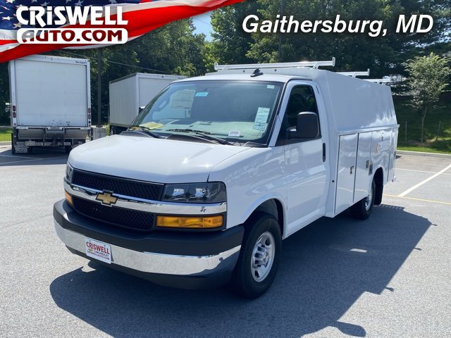 New 2025 Chevrolet Express 3500 w/ Power Convenience Package
