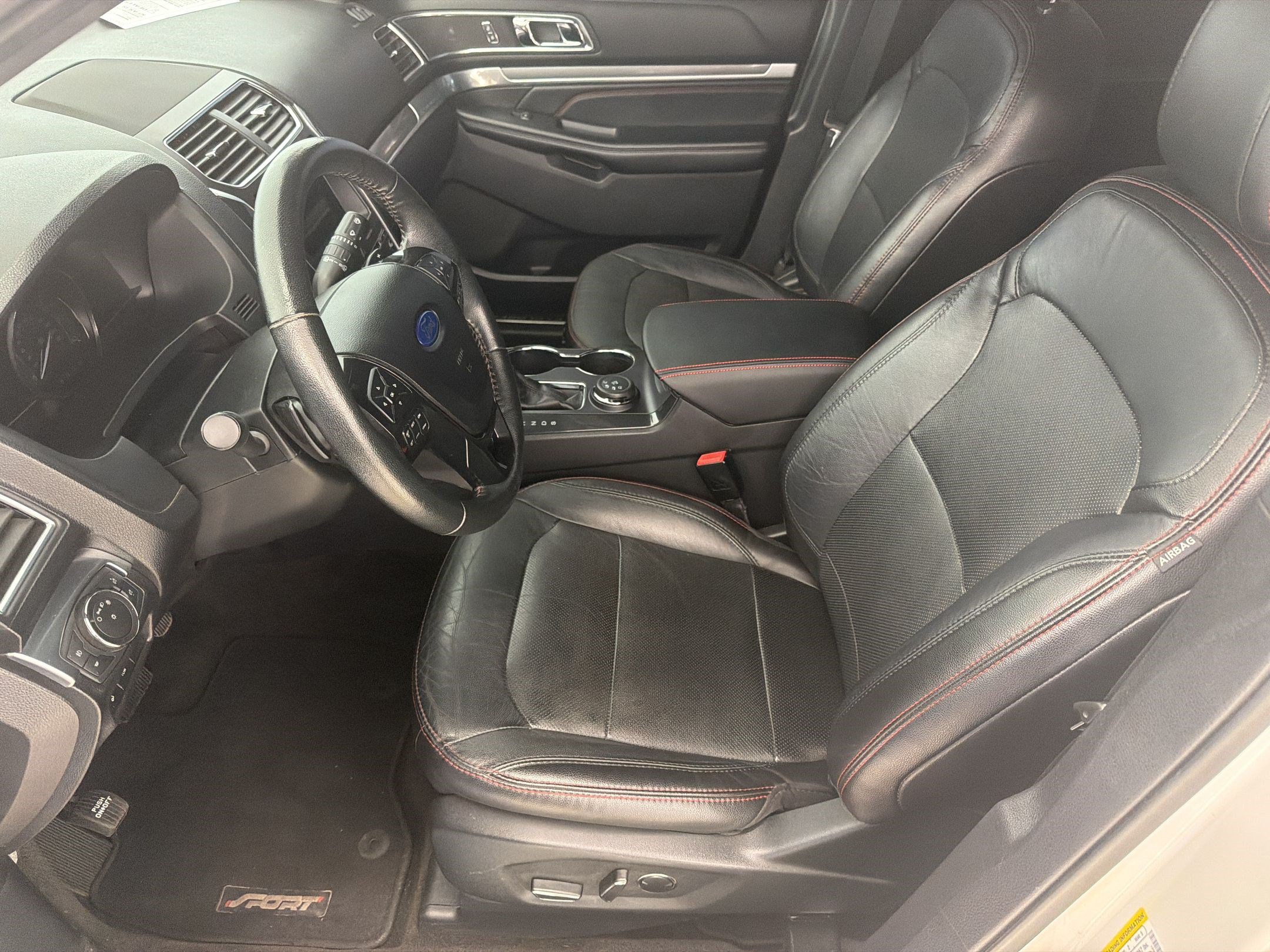 Used 2018 Ford Explorer Sport AWD/4WD image 5