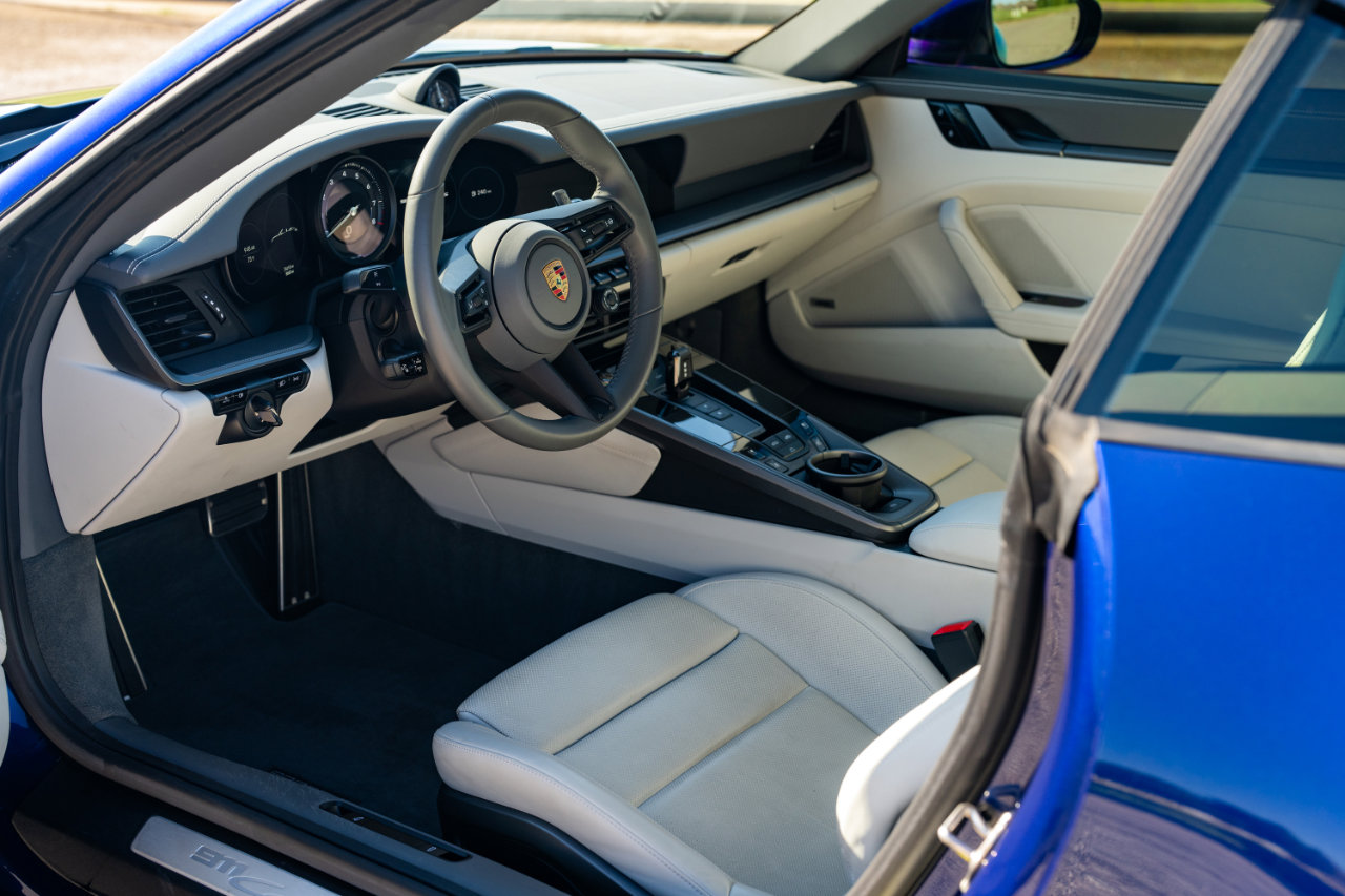 Used 2020 Porsche 911 Carrera 4S image 26