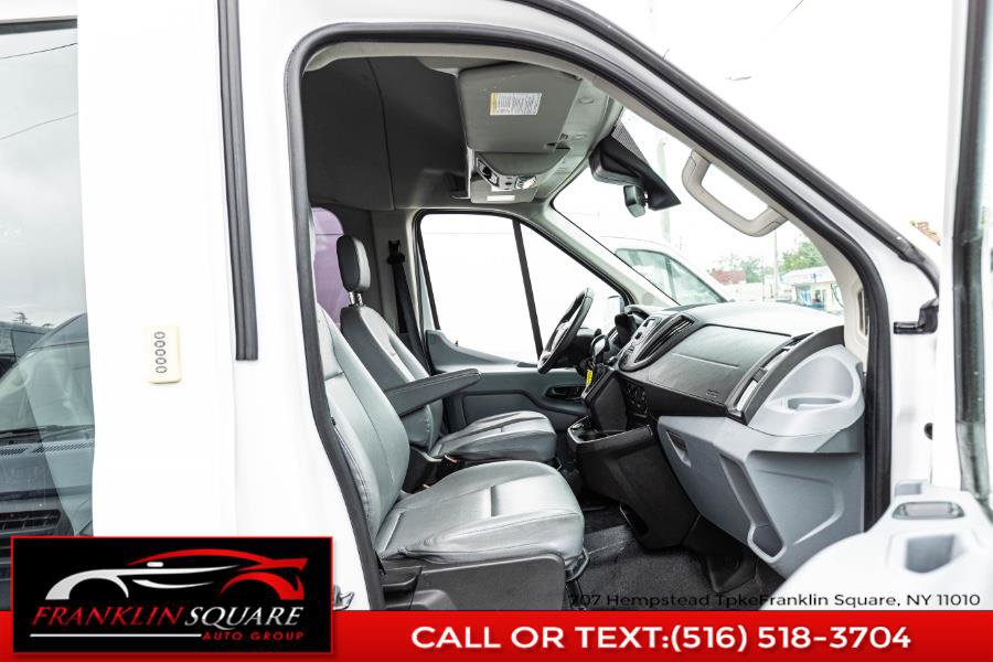 Used 2017 Ford Transit 350 XL image 18