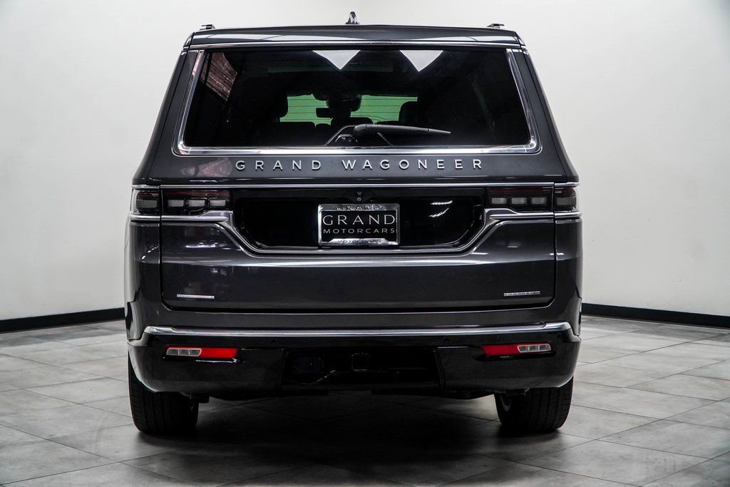 Used 2022 Jeep Grand Wagoneer Series II w/ Convenience Group III image 9