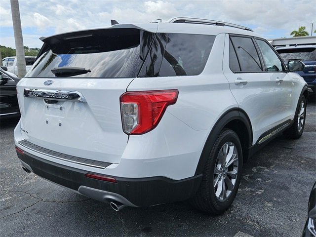 Used 2024 Ford Explorer Limited image 12