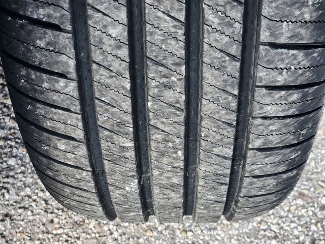 Used 2025 Kia Telluride S image 11