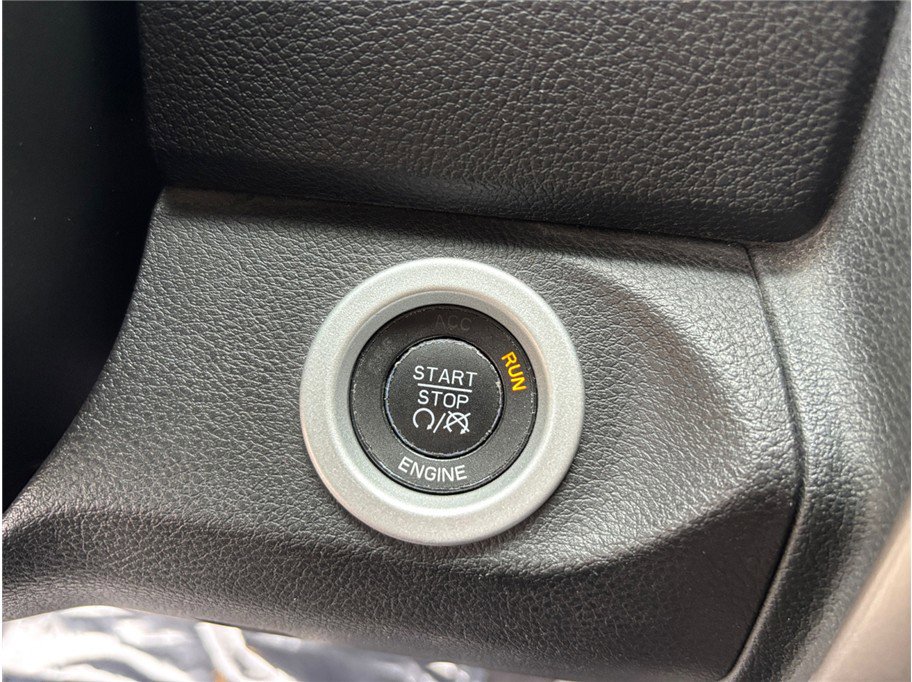 Used 2014 RAM 1500 Sport w/ Convenience Group image 26