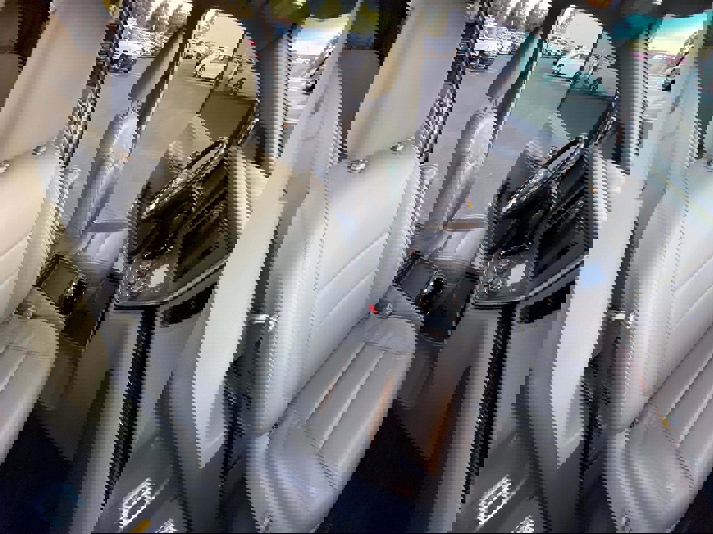 Used 2017 Toyota Sienna XLE image 27