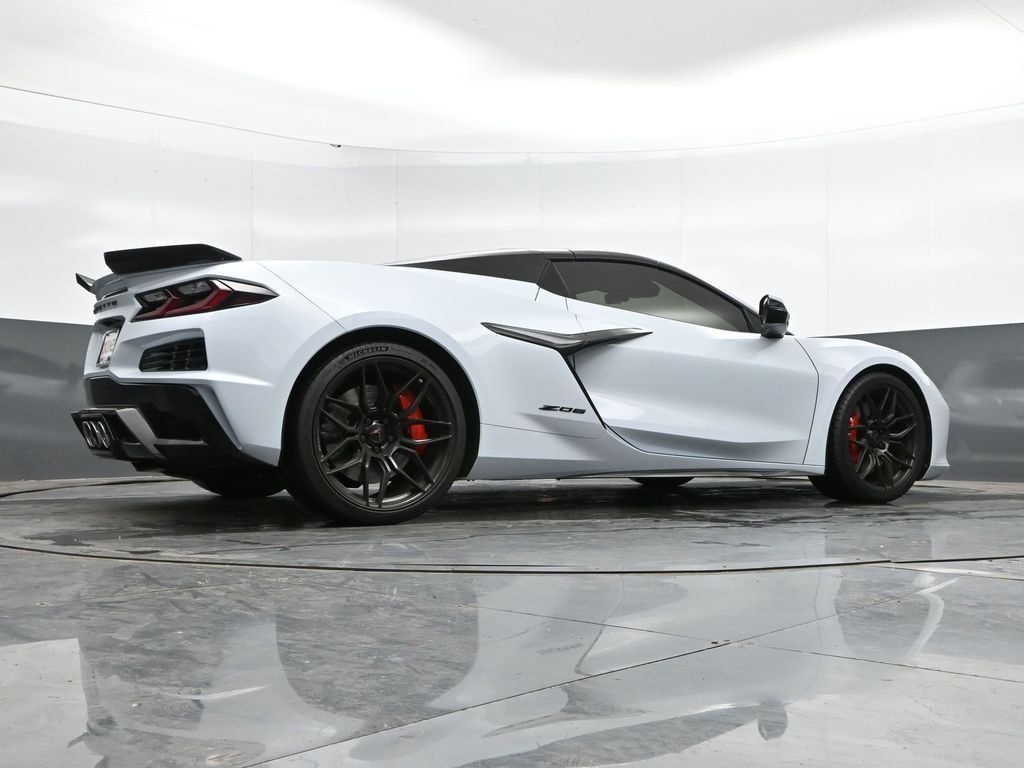 Used 2024 Chevrolet Corvette Z06 w/ Battery Protection Package RWD image 40