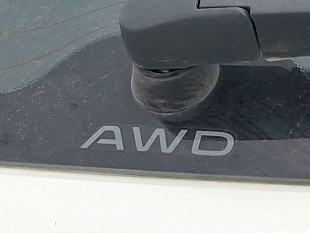 Certified 2025 Honda HR-V LX image 28